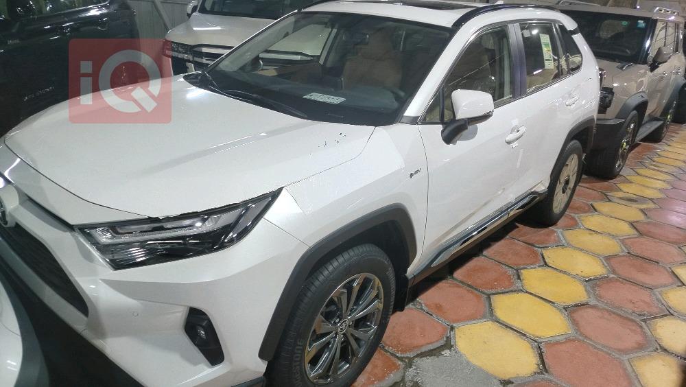 تويوتا راف 4